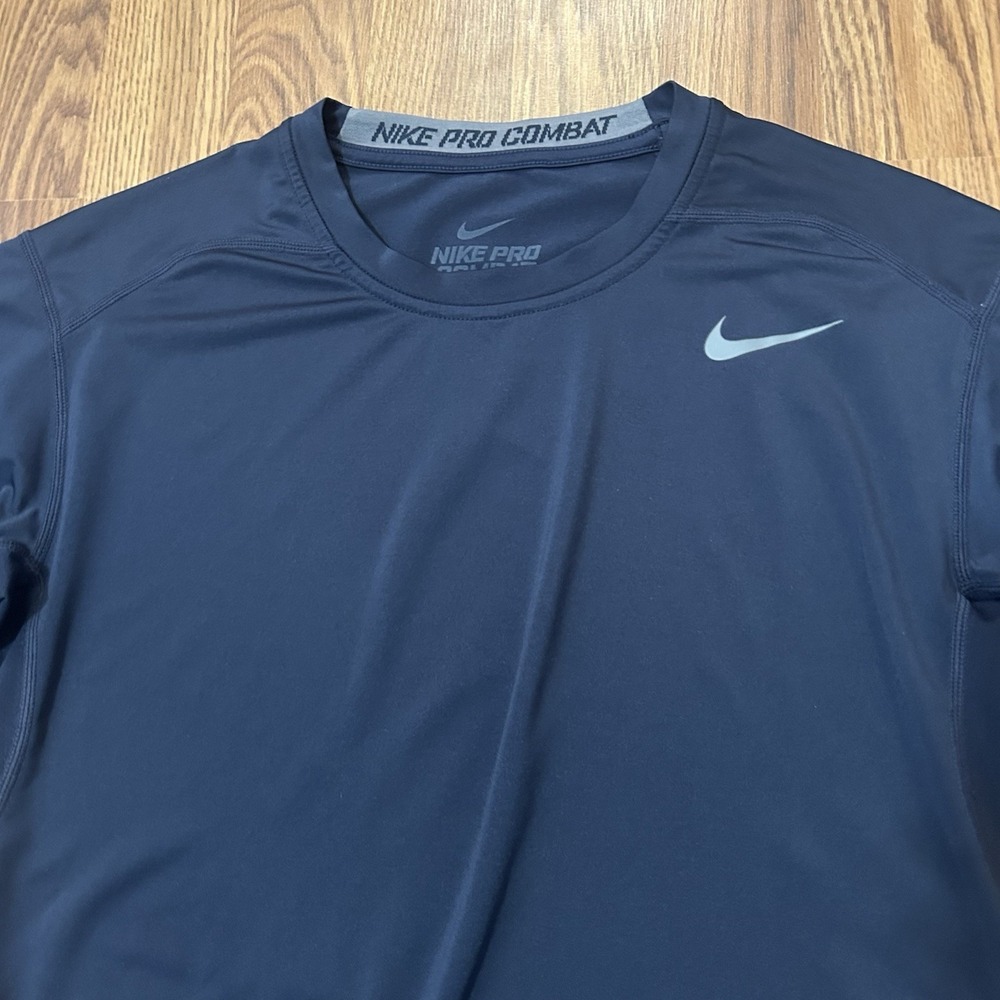 Nike Pro-Combat Compression Shirt Men's L Short Sleeve Navy Blue Workout Base